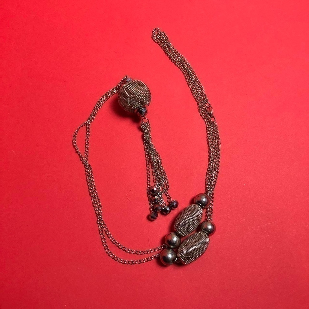 Long chain necklace with almost disco ball accents 🖤🤍​​​​​​​​​​​​​​​​​​​​​​